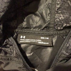 Medium black fitted heat gear